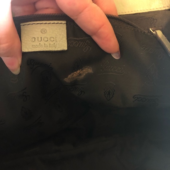 USED AND AUTHENTIC GUCCI HANDBAG ✨ - Picture 4 of 7